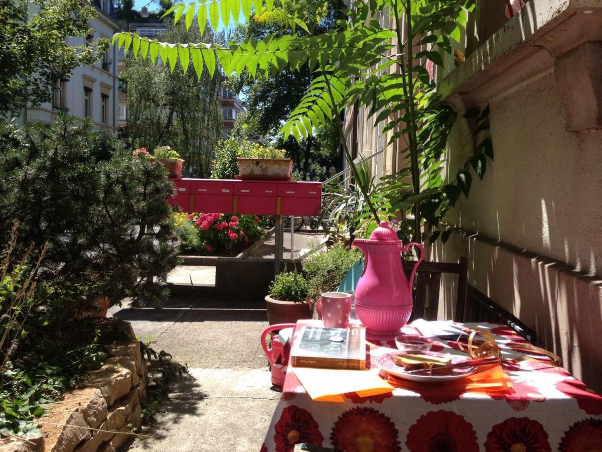 B&B La Vie En Rose Basel Exterior foto
